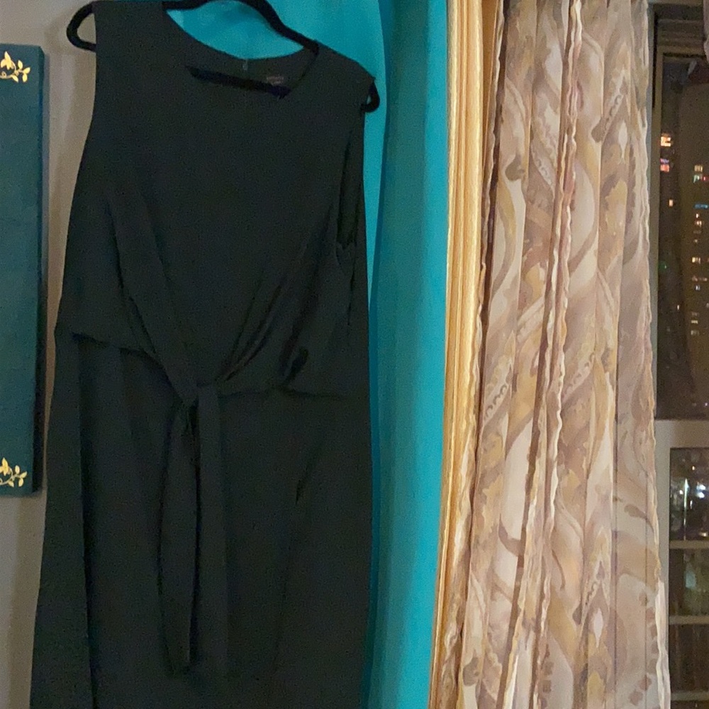 Tie Front Midi Dress In Dark Tea Green